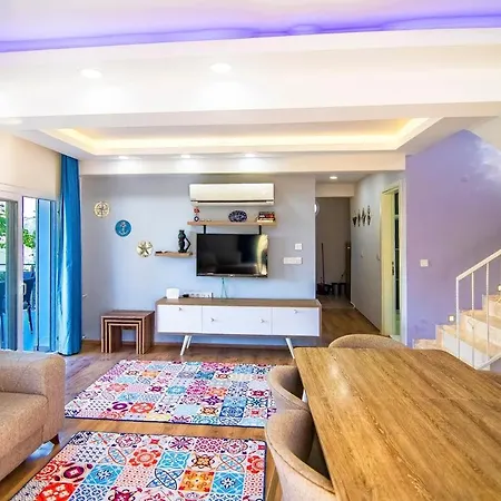 Vila Oeluedeniz Hisaroenuende 8 Kisilik Lilya Hisar *