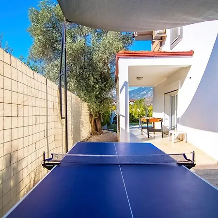 ölüdeniz Hisarönünde 8 Kişilik Lilya Hisar Villa *