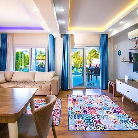 Oeluedeniz Hisaroenuende 8 Kisilik Lilya Hisar Vila *